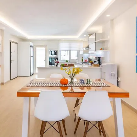 La Deluxe Villa *
